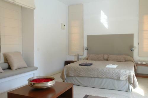 Hotel Shreyas Yoga Retreat, Bangalore