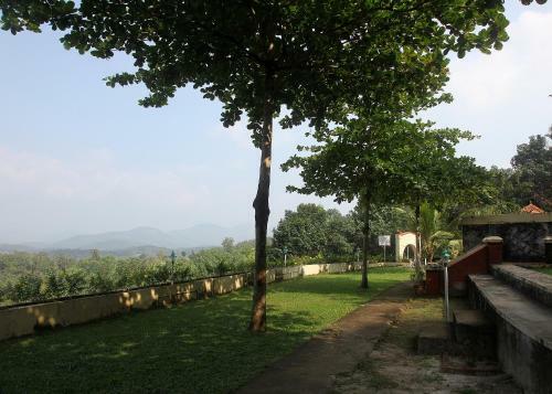 Hotel Bio Veda Ayurvedic Hill Resort