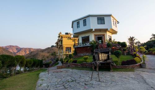 Hotel Lake Alpi Kumbhalgarh