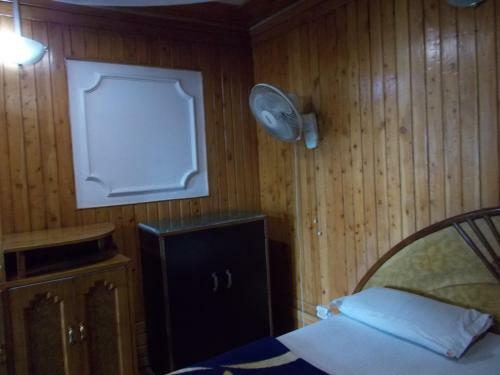 Hotel Sarovar Mall Road Nainital