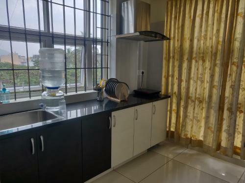 Hotel Suvarna Compact