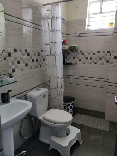 Hotel Suvarna Compact