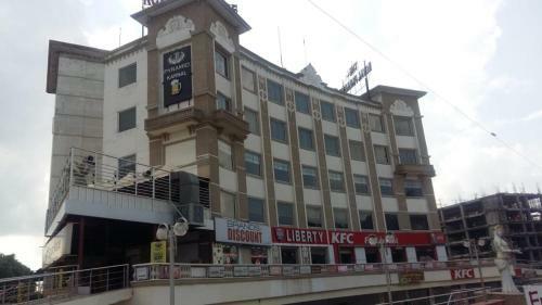 Hotel The Royal Paradise