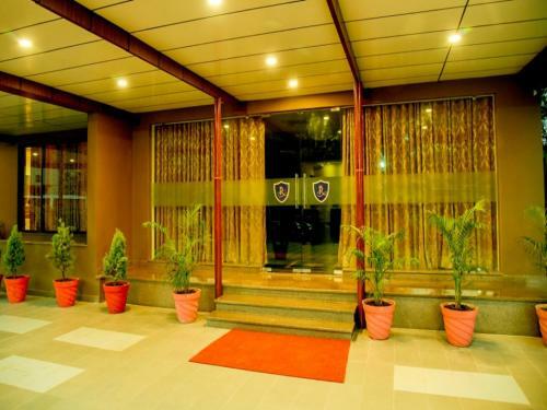 Hotel Royal Inn