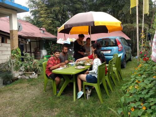 Lazomla Homestay