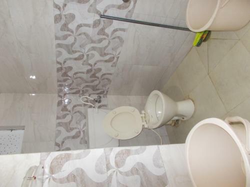 Hotel Comfortable Rooms Fitted With Modern Amenities