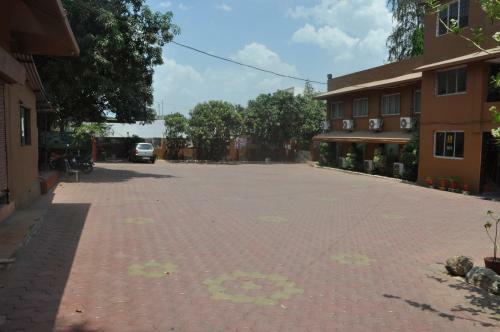 Colonels Hotel