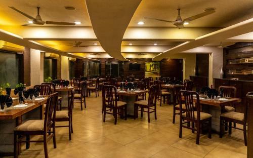 Colonels Hotel