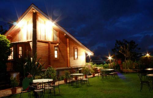 Hotel Chalets Naldehra