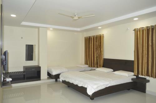 Hotel V.t. Comforts
