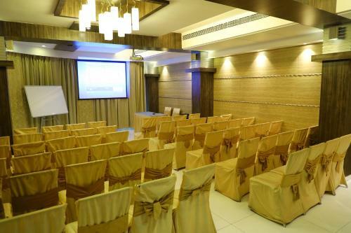 Hotel Alka Residency