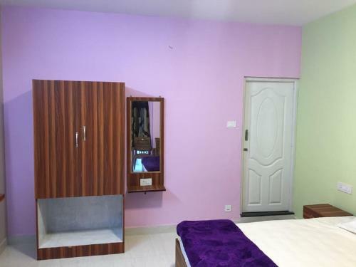 Hotel Praba Rooms And Cottages