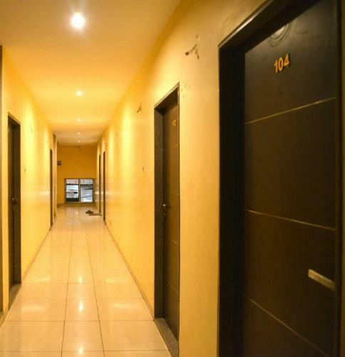 Hotel Pandharinath Lodge