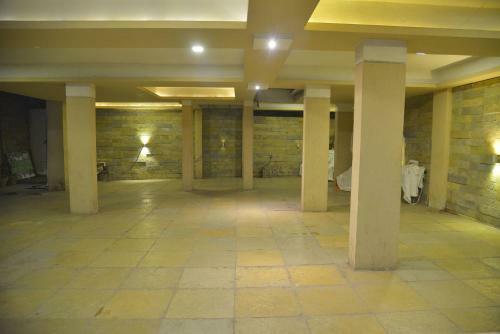 Hotel Pandharinath Lodge