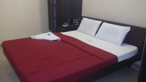 Hotel Pandharinath Lodge