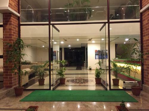 Hotel Five Falls Resort
