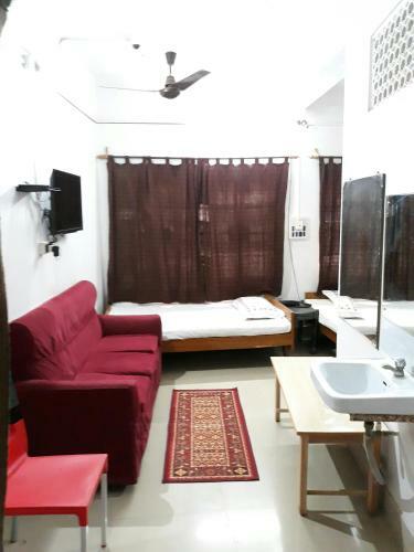 Chaiti Lodge - Santiniketan Bolpur