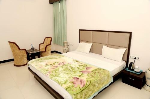 Hotel Aravali Hills Resort