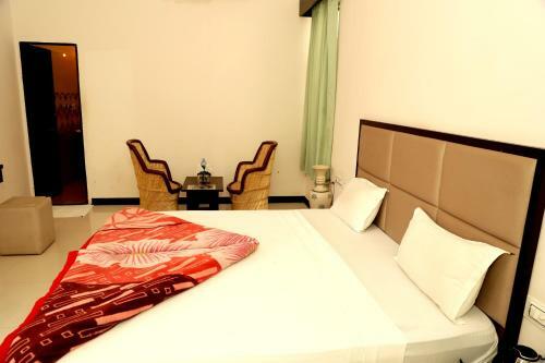 Hotel Aravali Hills Resort