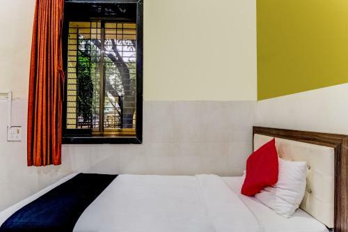 Hotel Capital O 46872 Gunwant Holidays
