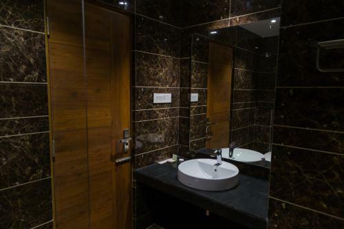 Hotel Hills Tirupattur