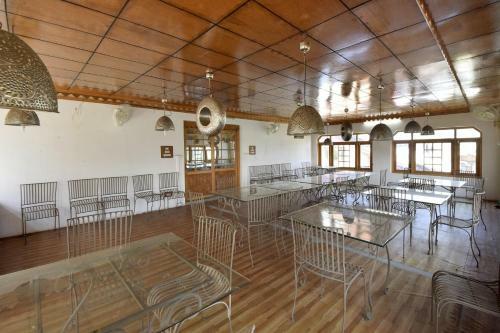 Hotel Oyo 4692 Ks Palace Srinagar