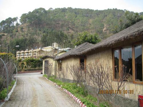 Hotel Econostay Misty Oaks