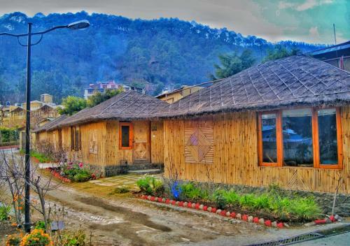 Hotel Econostay Misty Oaks