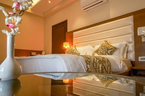 Ganpati Hotel Katra