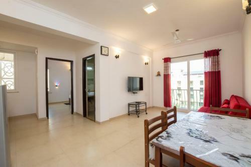 Ronny's Studio Apartment