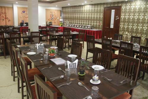 Lakshmi Hotel
