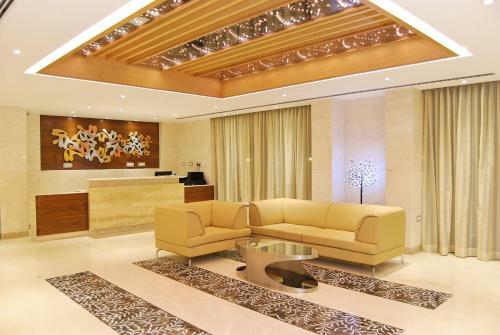 Hotel Poppys Anukula Residency