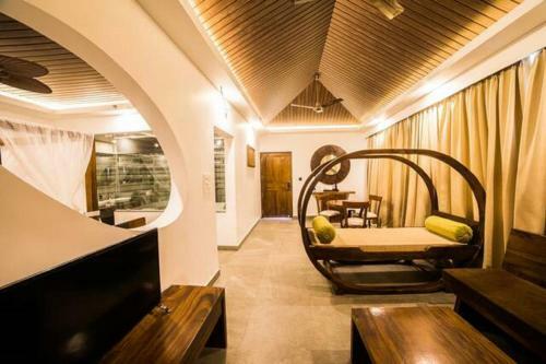 Hotel Elixir Hills Suites Resort And Spa