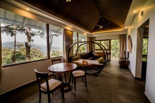 Hotel Elixir Hills Suites Resort And Spa