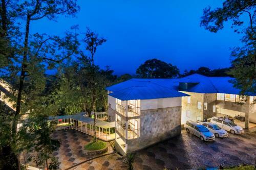 Hotel Elixir Hills Suites Resort And Spa
