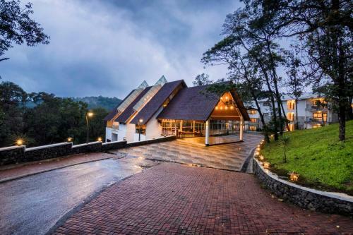 Hotel Elixir Hills Suites Resort And Spa