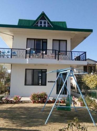 Villa Anand Mai Retreat