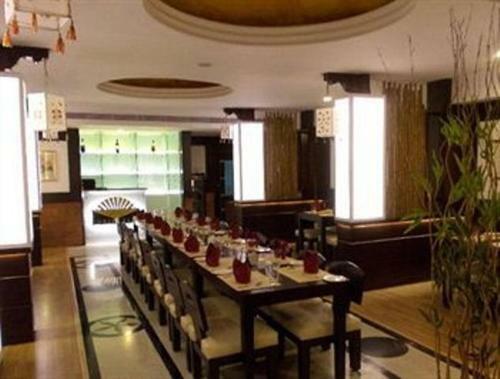 Hotel Claresta