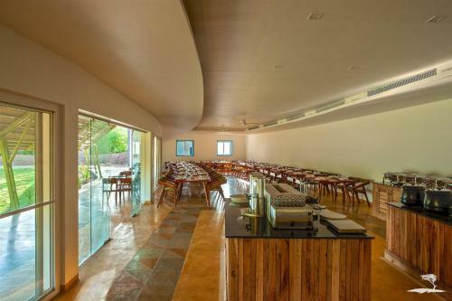 Hotel Red Earth, Tadoba