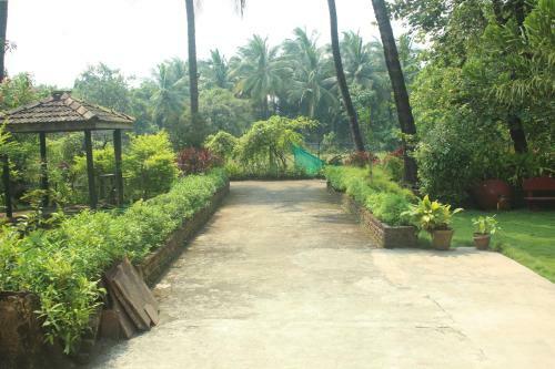 Lsq Luxuria (Nagaon)