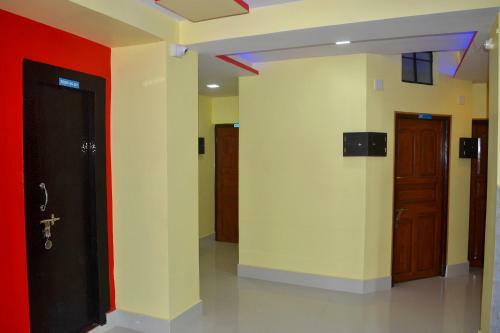Hotel New Mukherjee Lodge