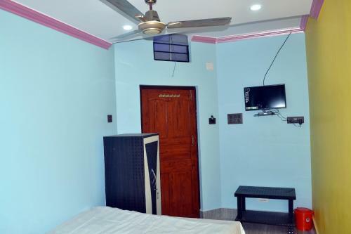 Hotel New Mukherjee Lodge