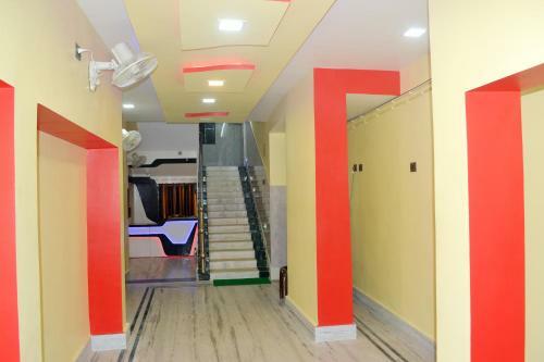 Hotel New Mukherjee Lodge