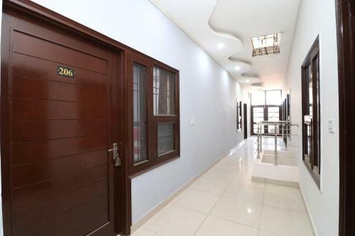Oyo 24142 Hotel Smart King