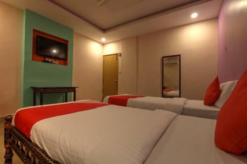 Hotel Oyo 14027 Dsr Residency