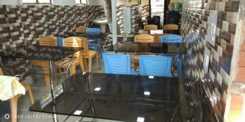 Hostal Swapnonir
