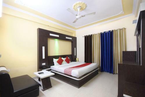 Oyo 5876 Hotel Ks International