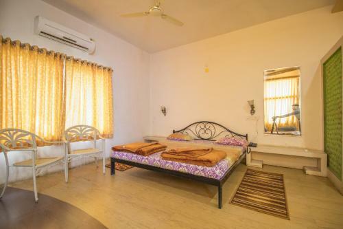 Hotel Bhimas Paradise