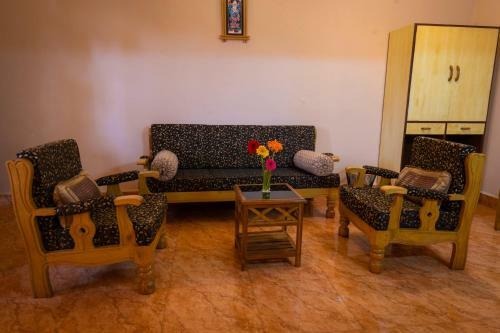 Hotel Alcove Resort