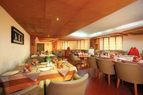 Hotel Park Residency, Kakkanad